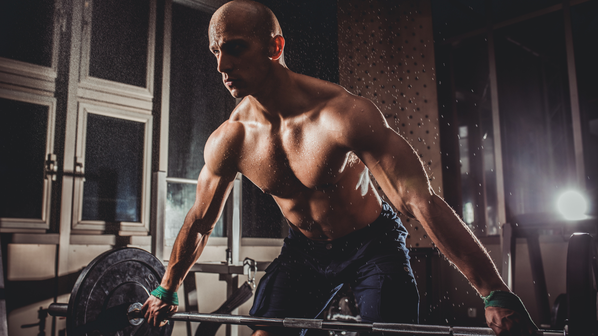 4 esercizi perfetti per allenare la forza muscolare